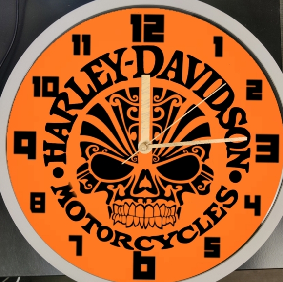 COPY - Harley Davidson black skull clock - Picture 2 of 4
